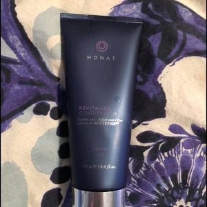 Monat revitalize conditioner